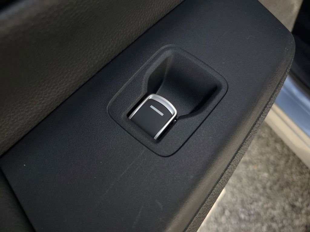 Used 2024 Honda CR-V EX-L image 15