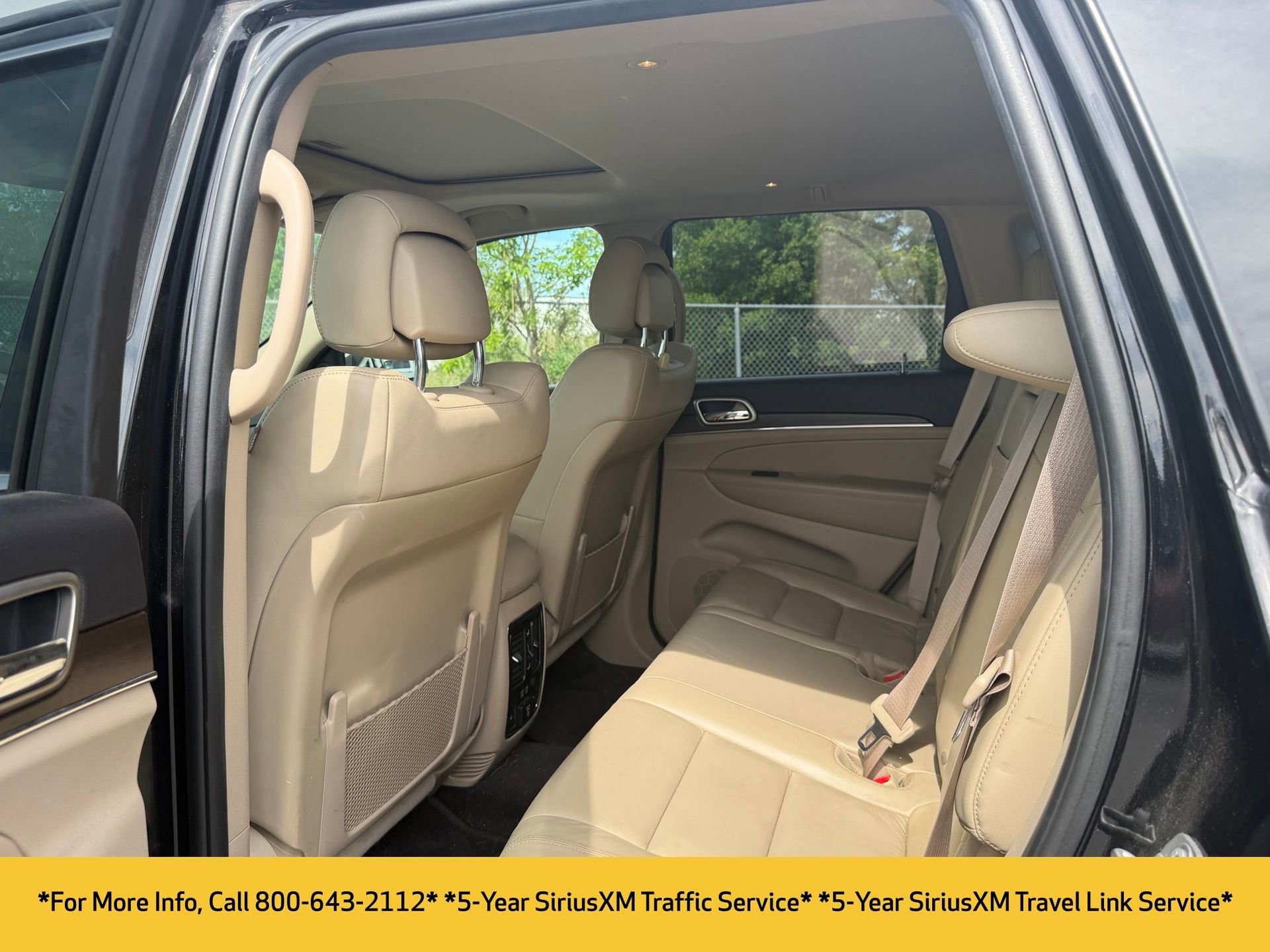 Used 2017 Jeep Grand Cherokee Limited AWD/4WD image 9