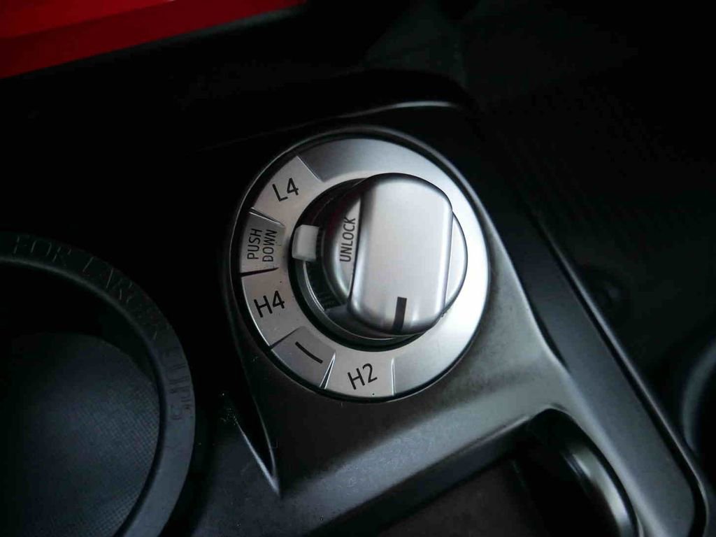 Used 2022 Toyota 4Runner SR5 Premium image 39