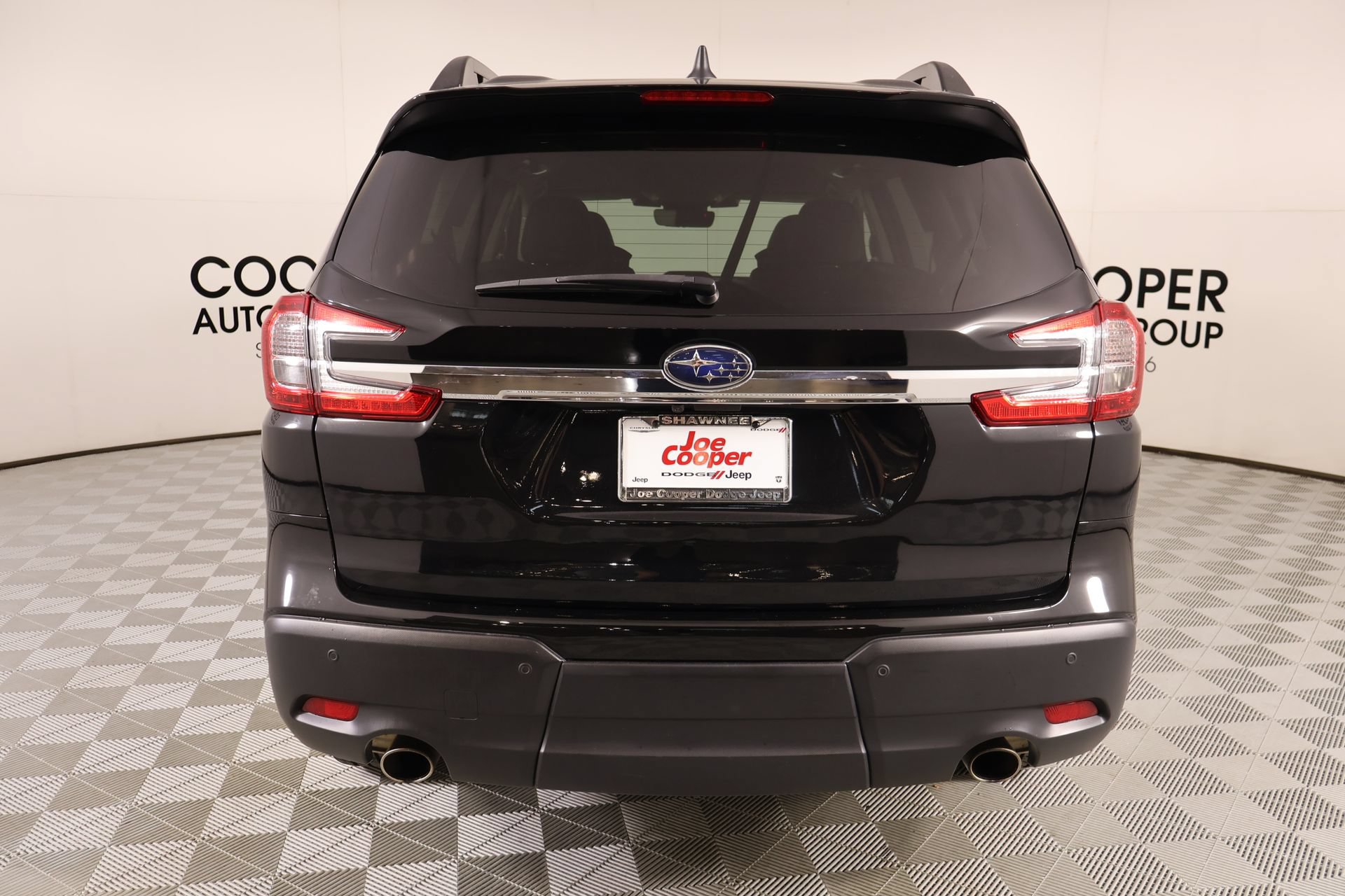 Used 2023 Subaru Ascent Limited AWD/4WD image 22