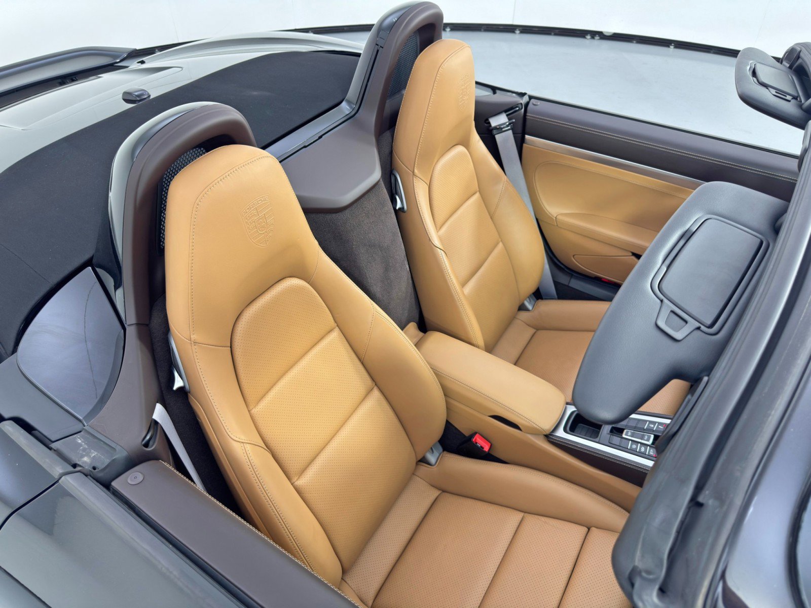 Used 2021 Porsche 718 Boxster GTS image 33