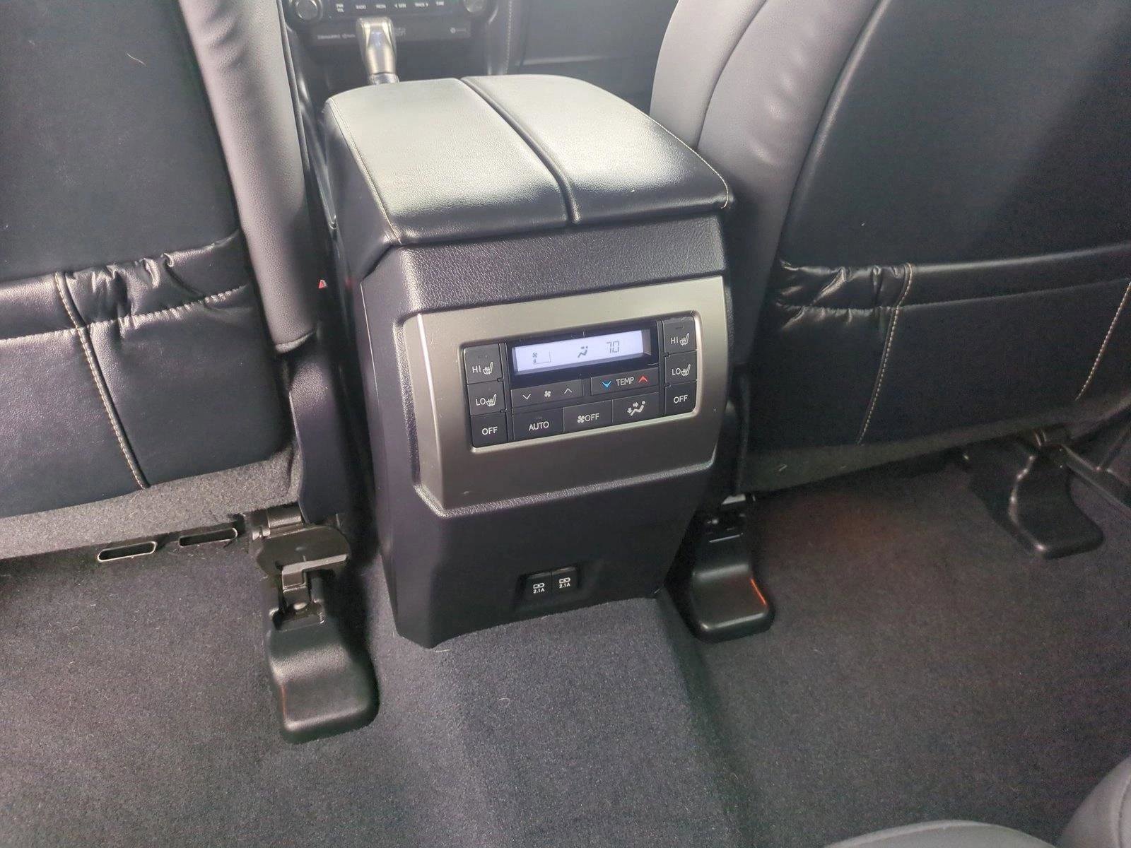 Used 2023 Lexus GX 460 Premium w/ Premium Plus Package AWD/4WD image 19