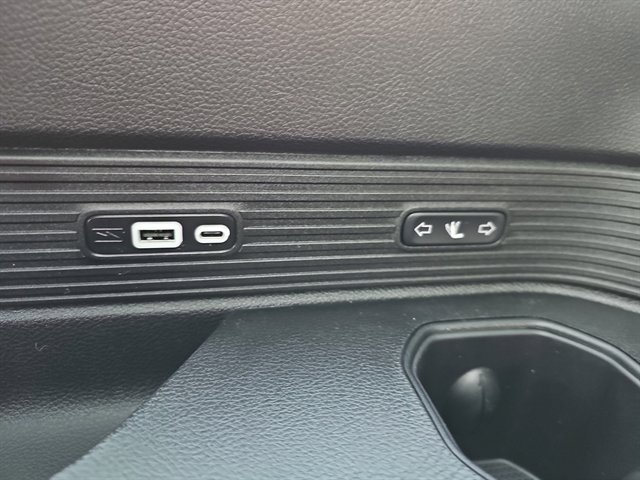 New 2025 Jeep Wagoneer L Series II image 29