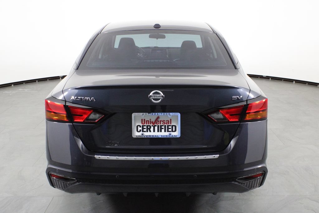 Certified 2022 Nissan Altima 2.5 SV FWD image 11
