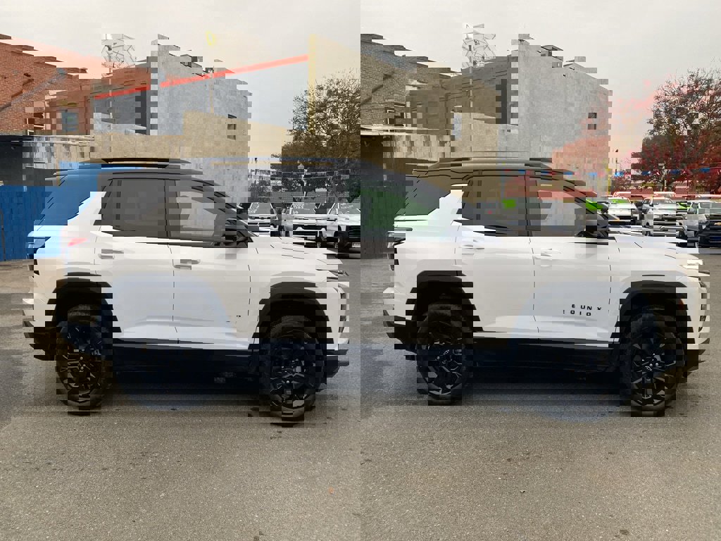 New 2026 Chevrolet Equinox LT w/ Midnight Edition image 7