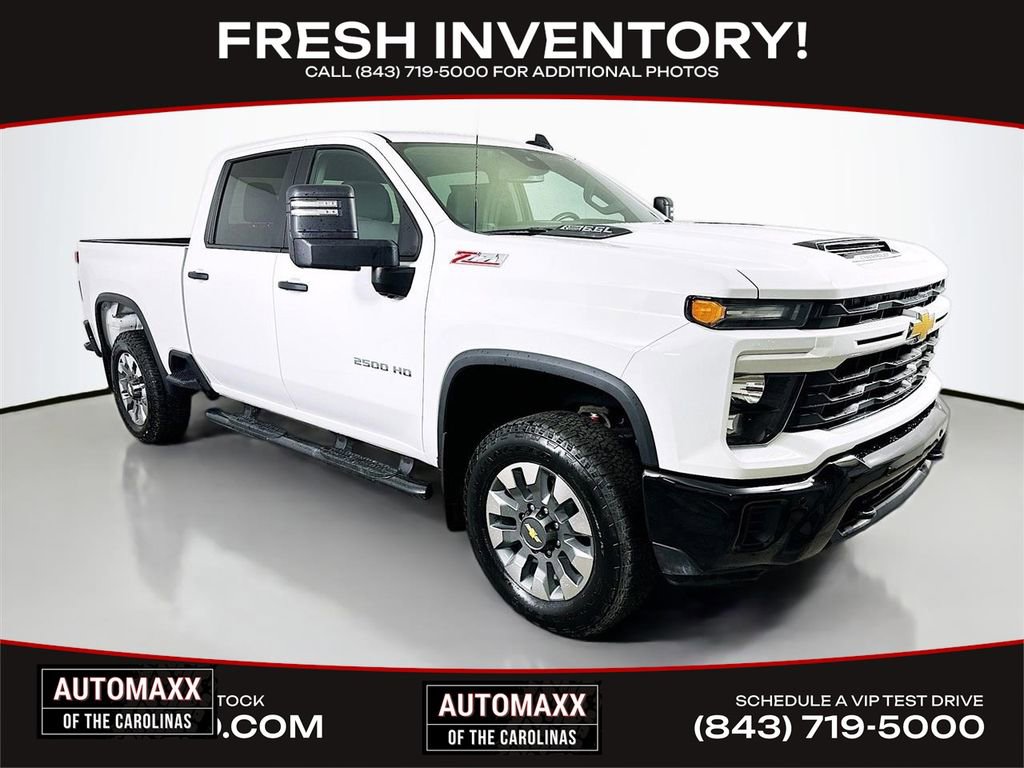 Used 2025 Chevrolet Silverado 2500 Custom w/ Custom Value Package image 1
