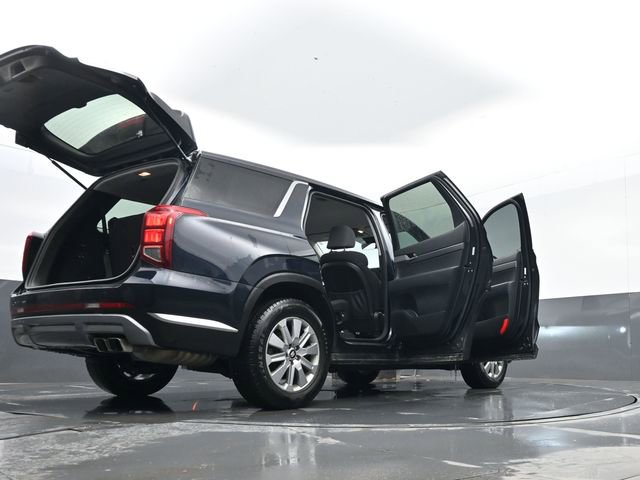 Used 2024 Hyundai Palisade SE image 34
