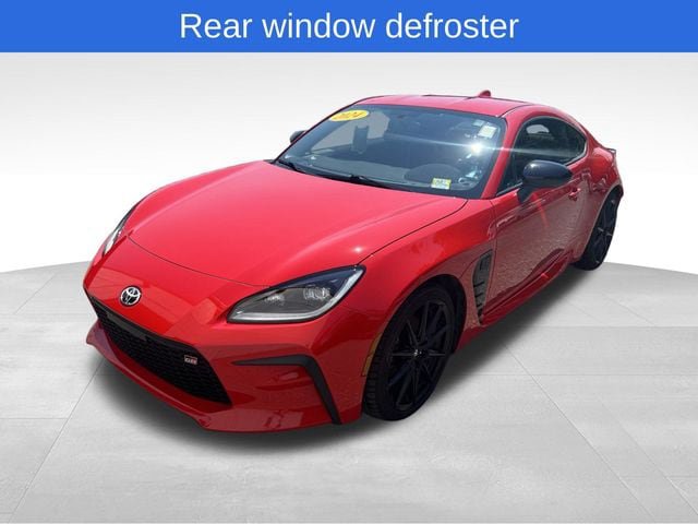 Used 2024 Toyota GR86 Premium RWD image 8