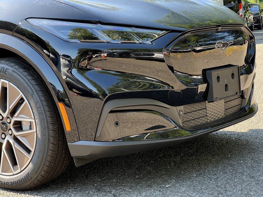 New 2025 Ford Mustang Mach-E Premium image 2
