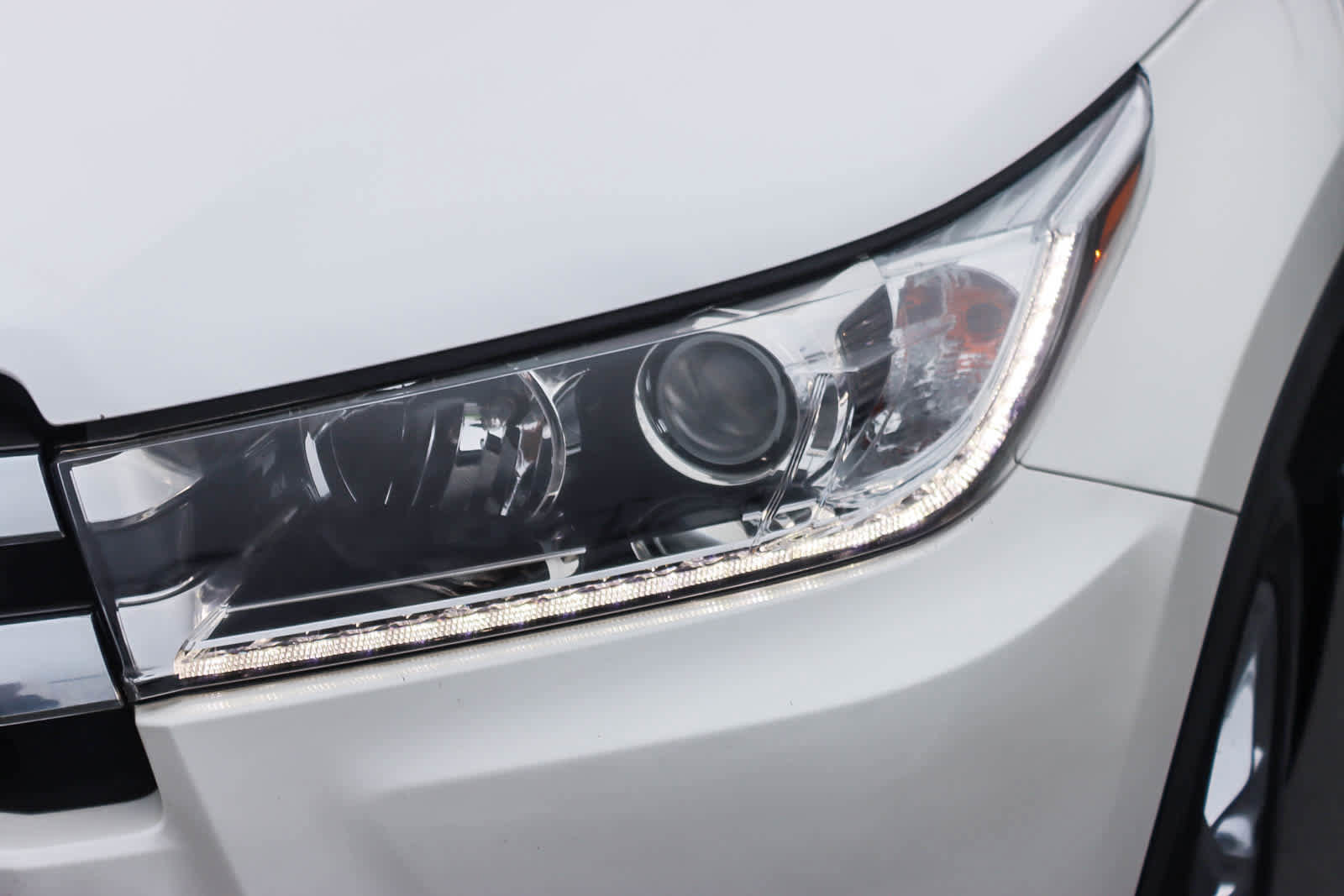 Used 2018 Toyota Highlander Limited image 7