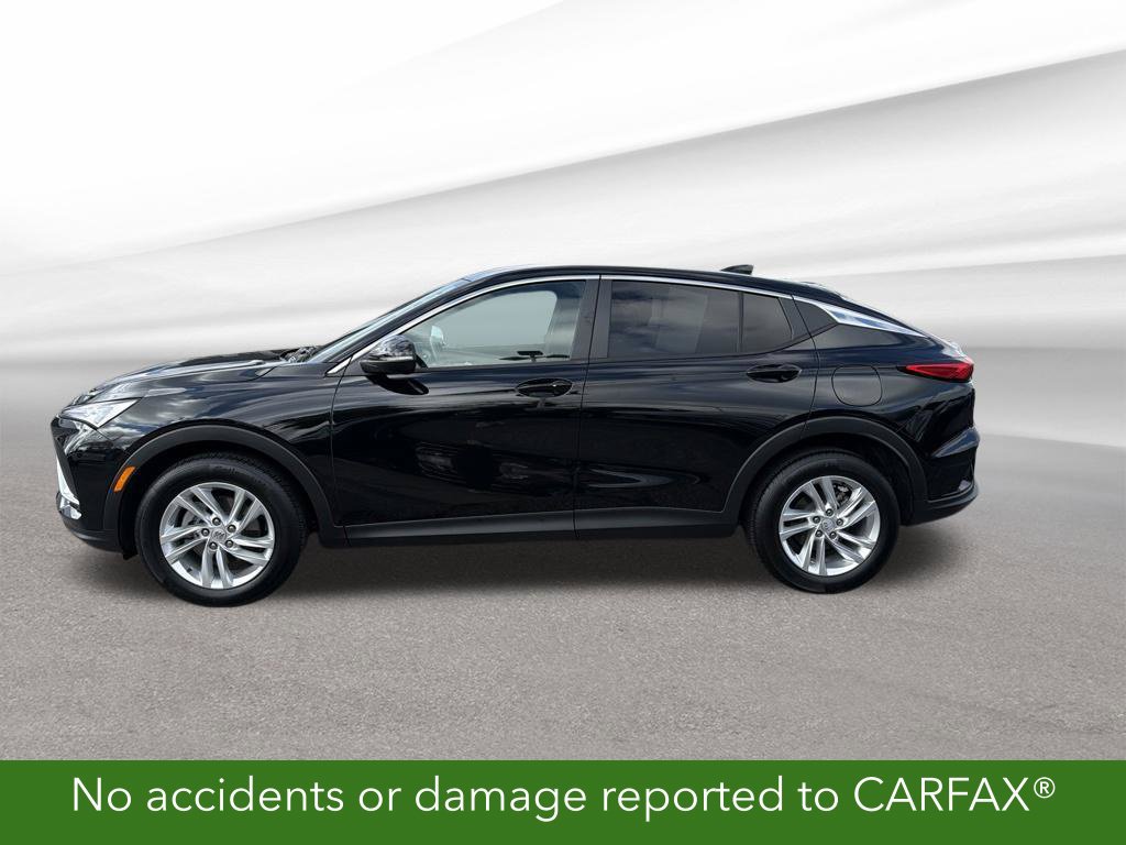 Certified 2024 Buick Envista Preferred FWD image 2