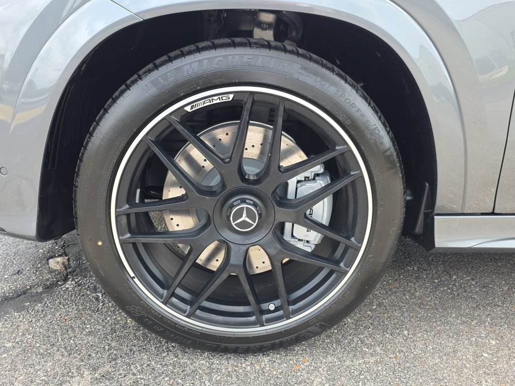 New 2026 Mercedes-Benz GLE 53 AMG 4MATIC Coupe image 9