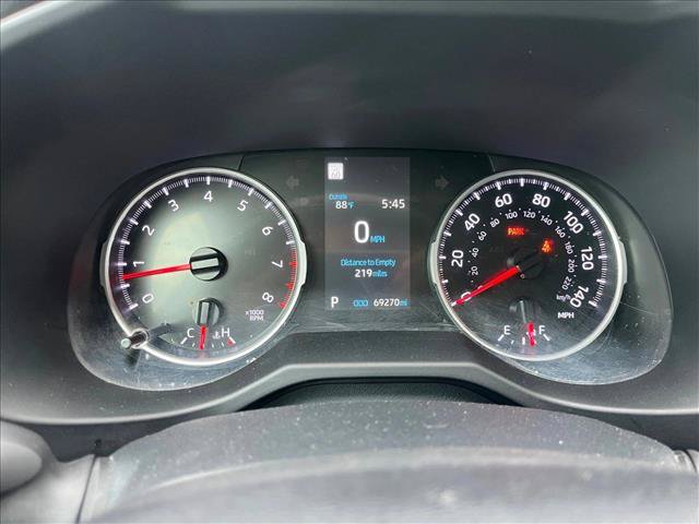 Used 2022 Toyota RAV4 LE FWD image 14