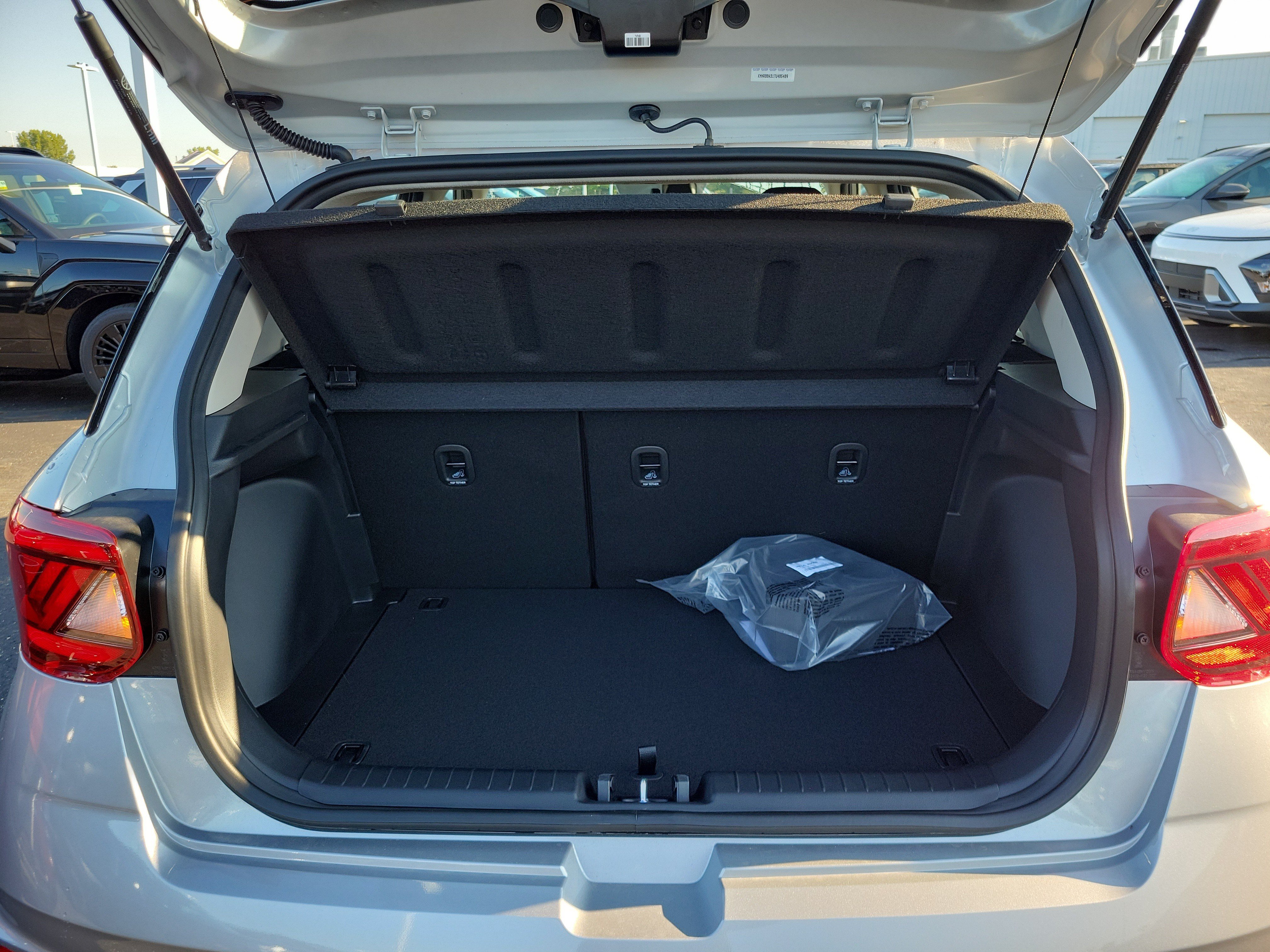 New 2026 Hyundai Venue SE FWD image 5