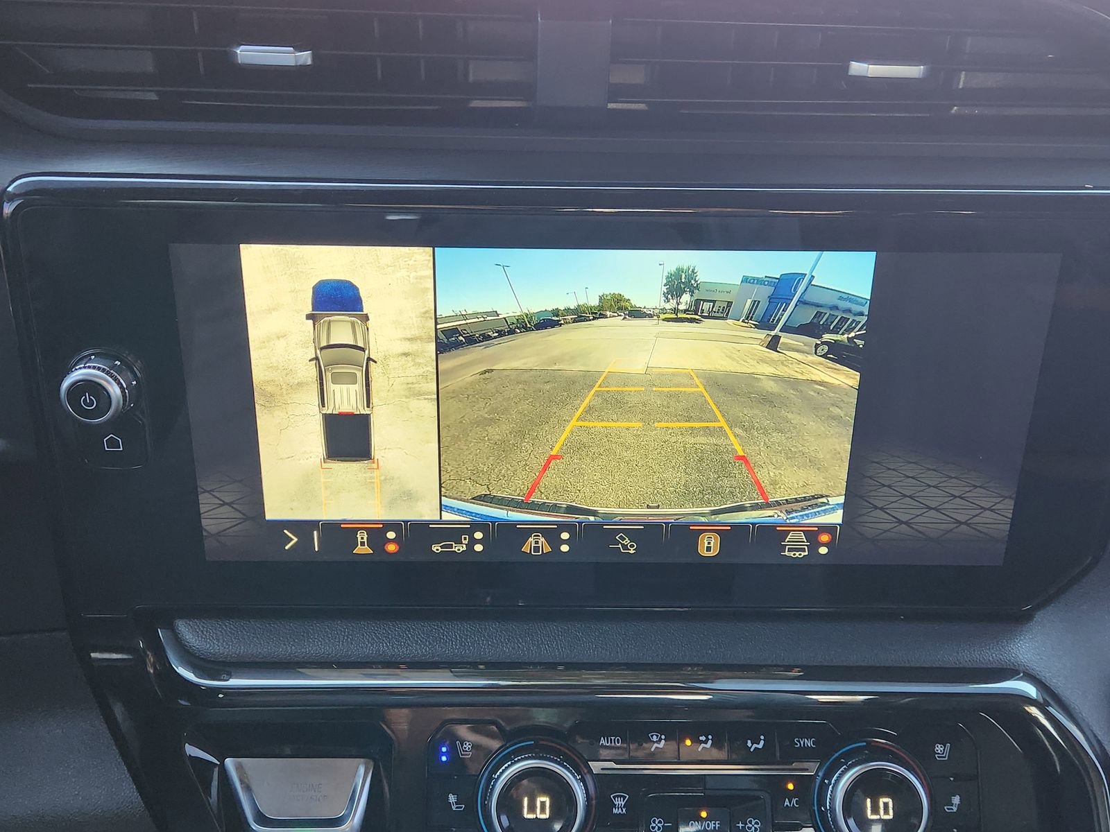 Used 2025 GMC Sierra 1500 AT4 w/ AT4 Premium Package image 21