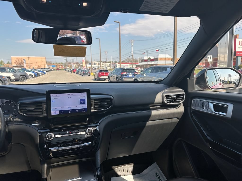 Used 2022 Ford Explorer ST-Line w/ Class IV Trailer Tow Package AWD/4WD image 14