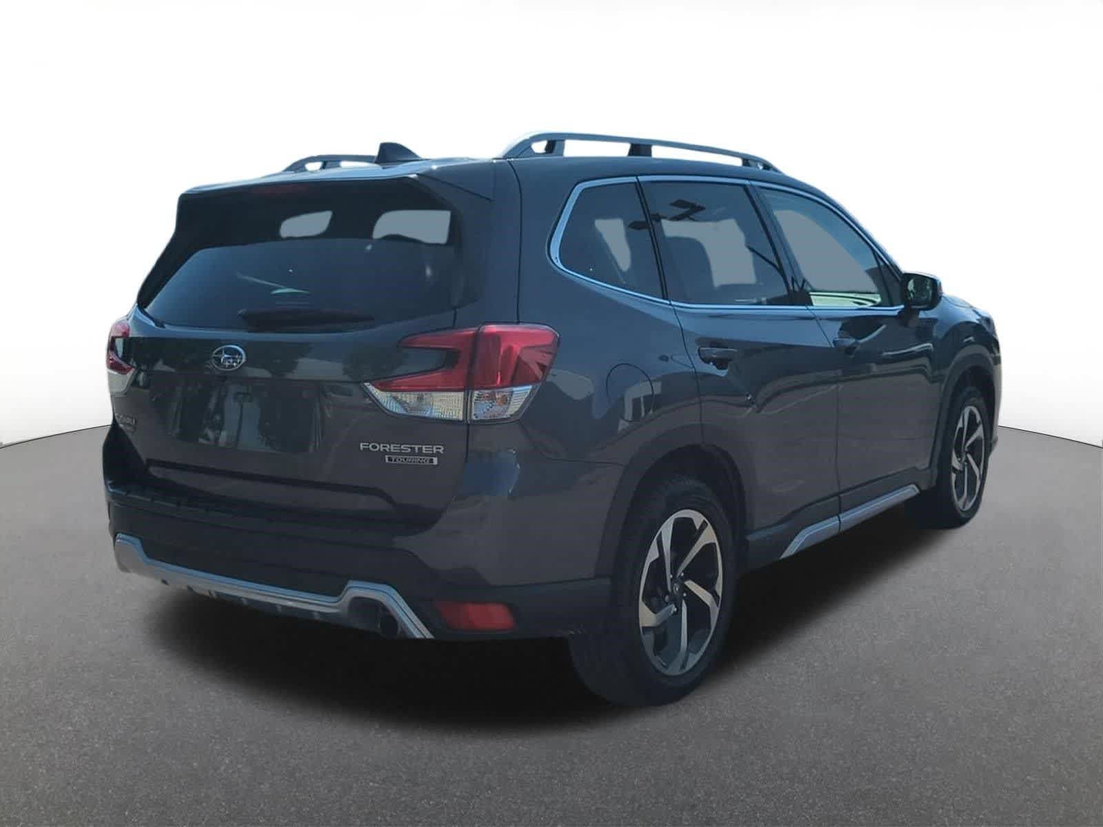 Used 2023 Subaru Forester Touring w/ Popular Package #2 AWD/4WD image 6