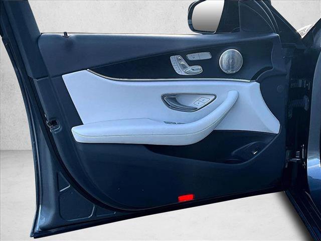 Used 2022 Mercedes-Benz E 450 4MATIC Sedan image 17