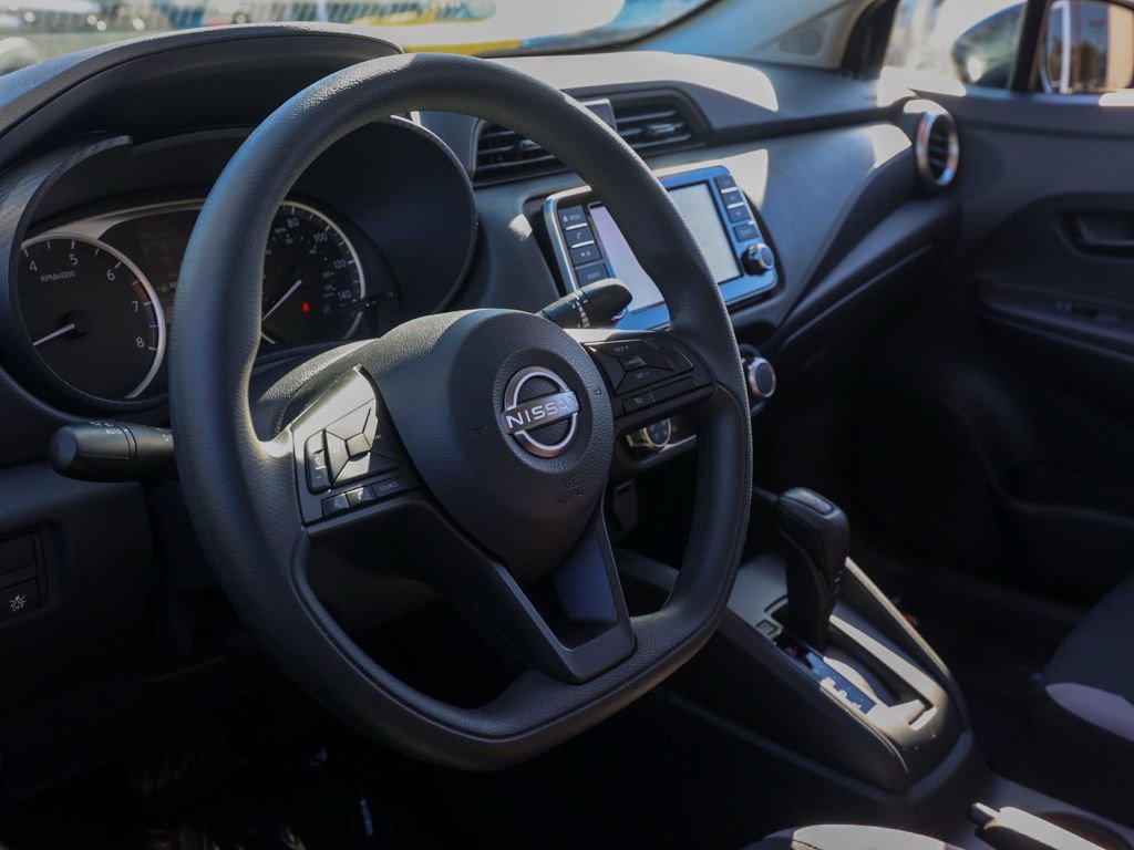 Used 2025 Nissan Versa S w/ Trunk Package image 14