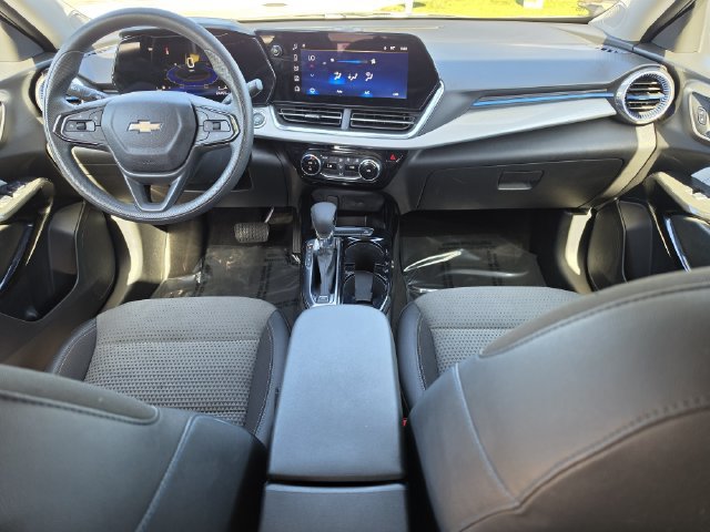 Certified 2026 Chevrolet Trax LT FWD image 15