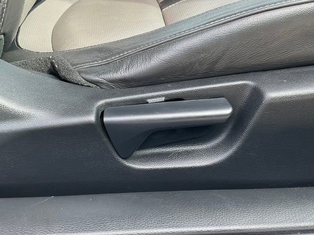 Used 2017 Honda Civic EX-L image 15