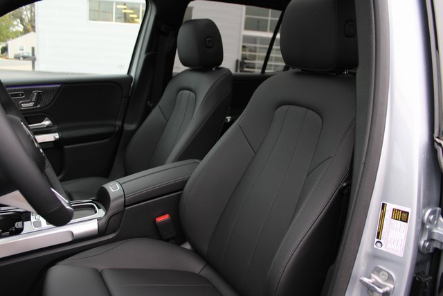 New 2026 Mercedes-Benz GLB 250 4MATIC image 29