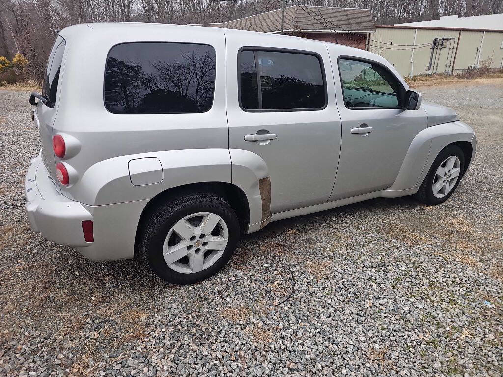 Used 2011 Chevrolet HHR LT image 5