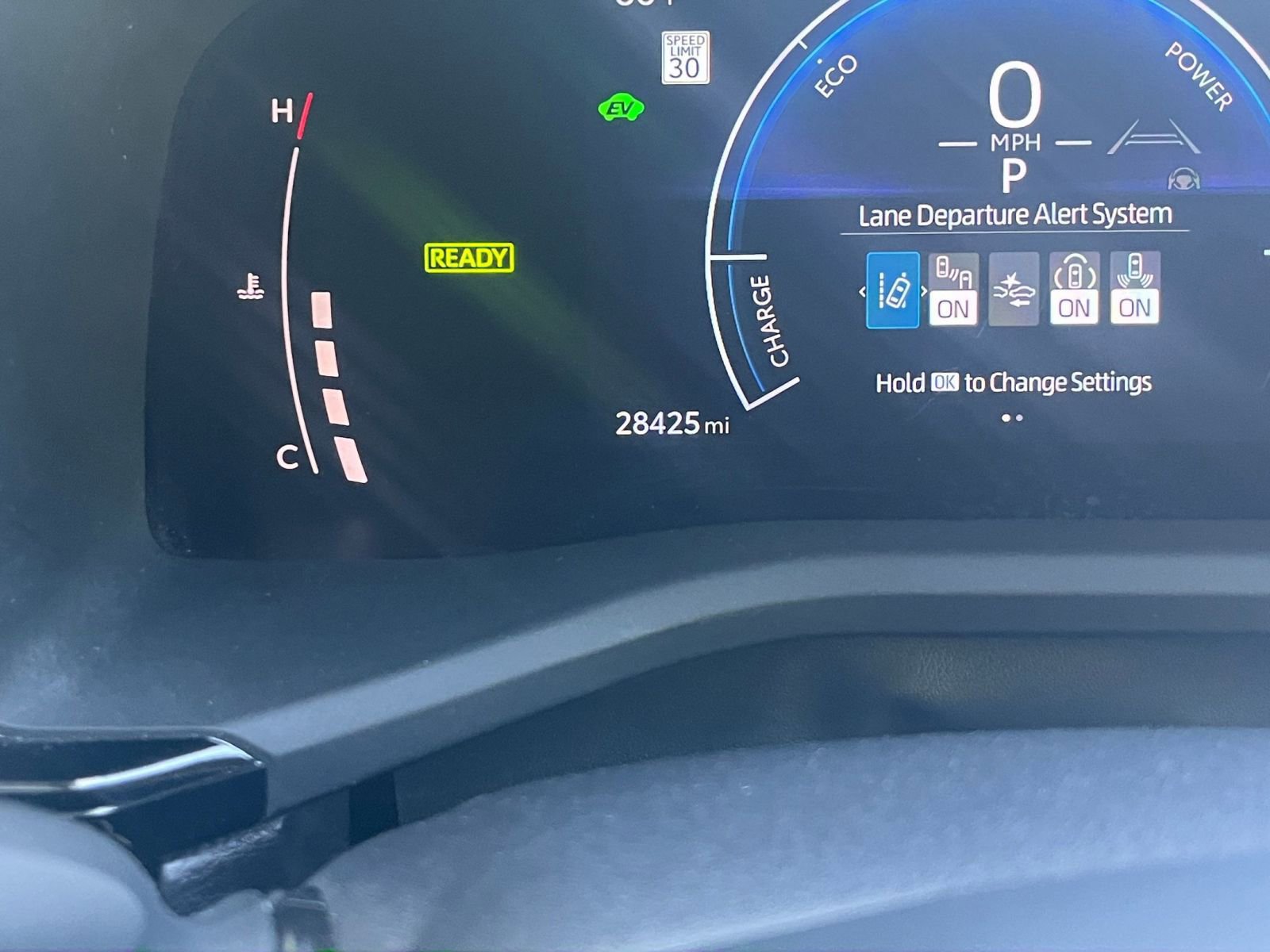 Used 2025 Toyota Camry Hybrid FWD image 39