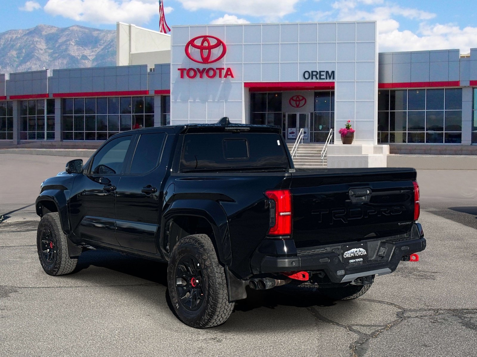 Used 2024 Toyota Tacoma TRD Pro AWD/4WD image 5