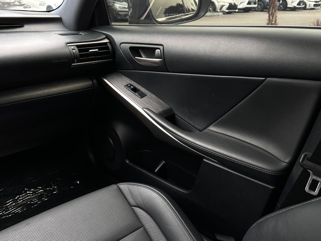 Used 2020 Lexus IS 300 F Sport w/ F Sport Package RWD image 28