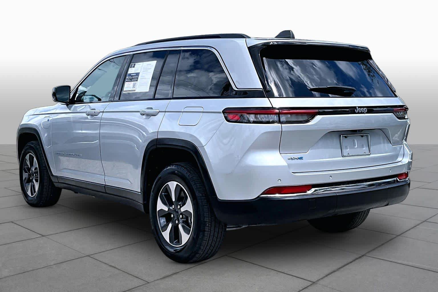 Used 2024 Jeep Grand Cherokee Limited 4xe AWD/4WD image 22