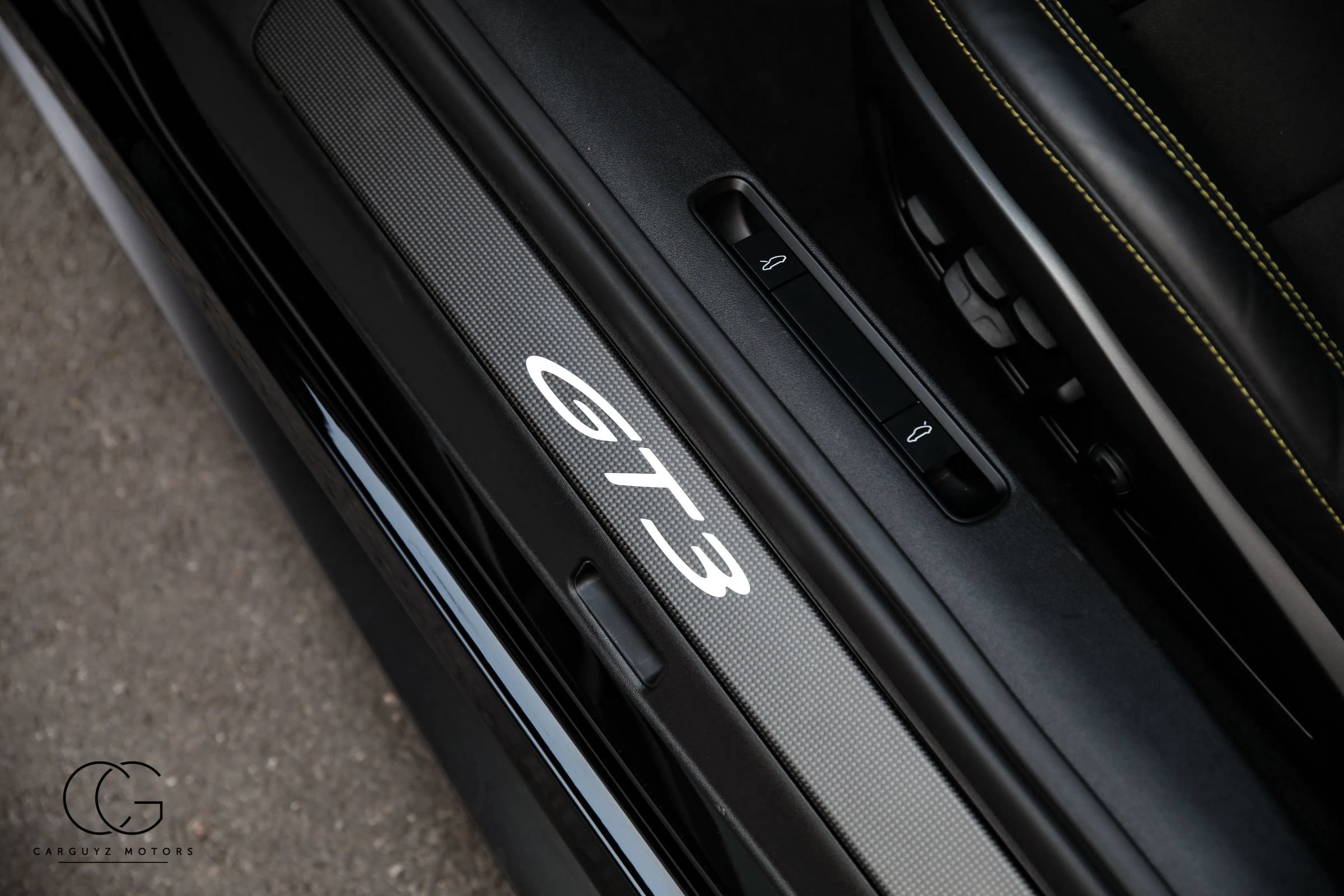 Used 2022 Porsche 911 GT3 RWD image 39
