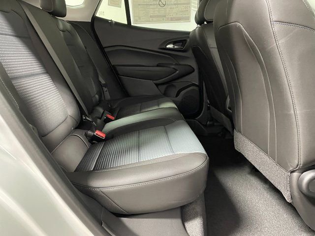 New 2026 Chevrolet Trax LT w/ Driver Confidence Package FWD image 21