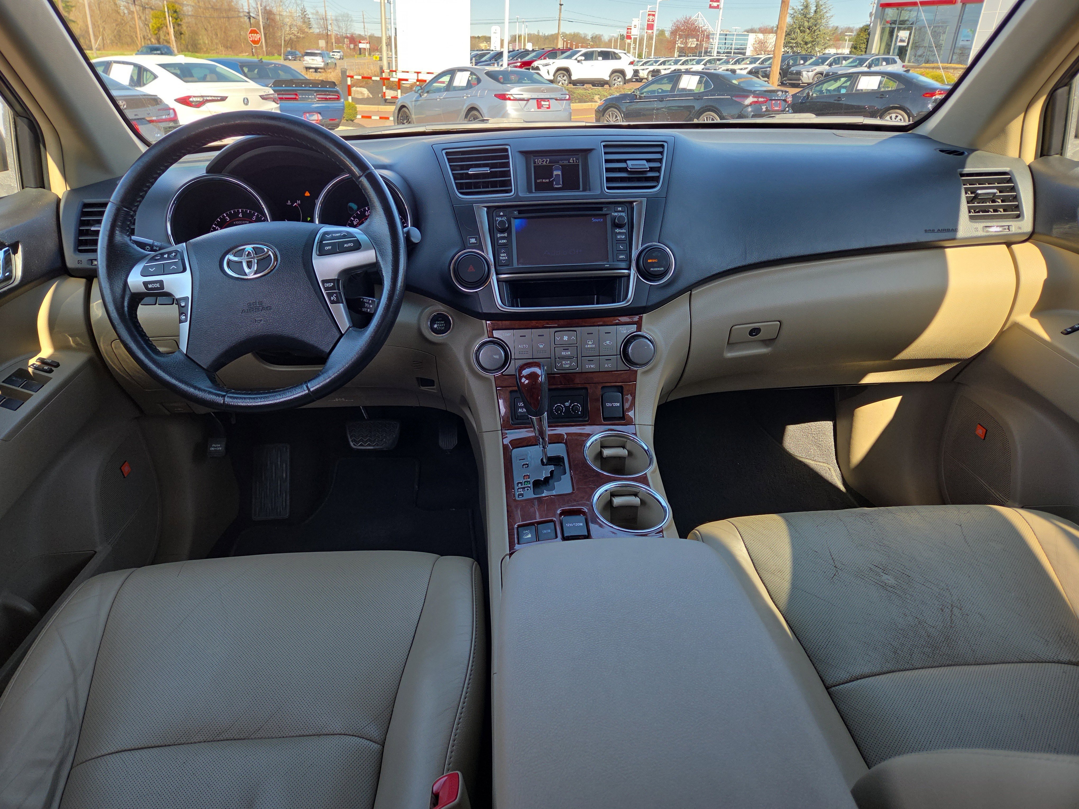 Used 2013 Toyota Highlander Limited image 22