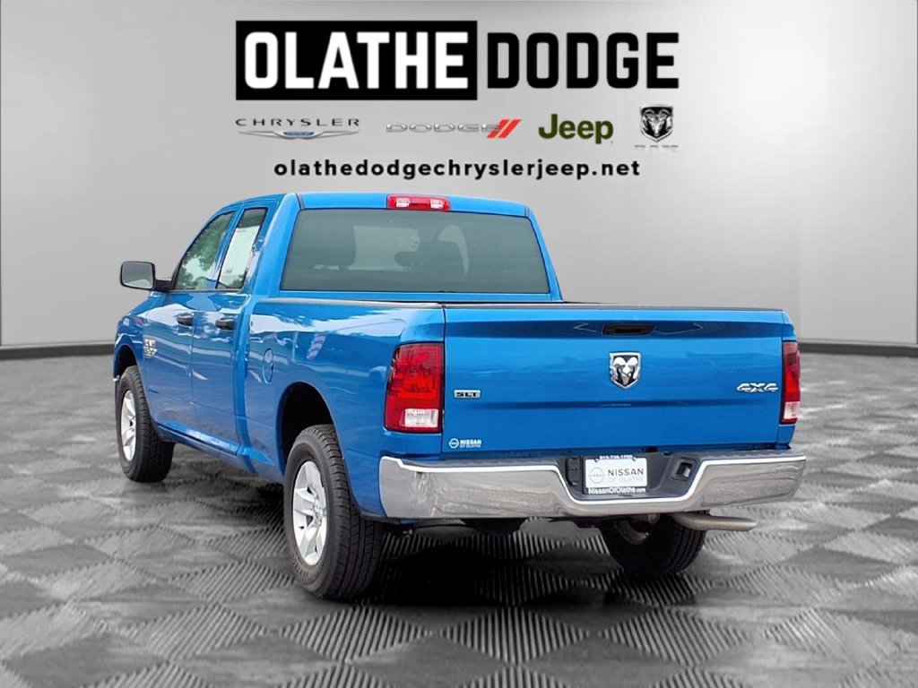Used 2024 RAM 1500 Classic SLT AWD/4WD image 5