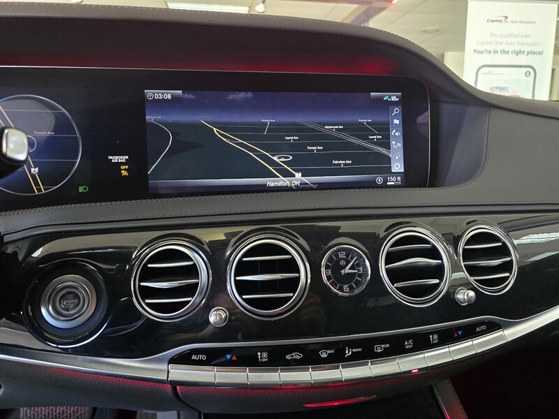 Used 2020 Mercedes-Benz S 560 4MATIC Sedan image 33