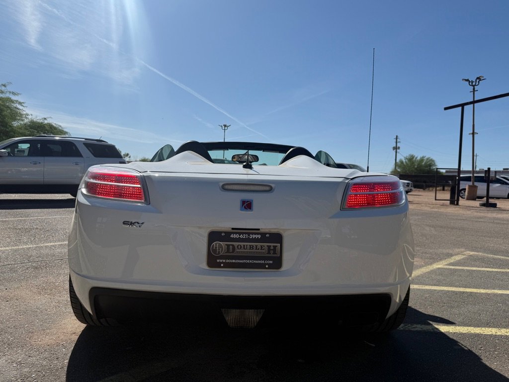 Used 2009 Saturn Sky w/ Premium Trim Package RWD image 7