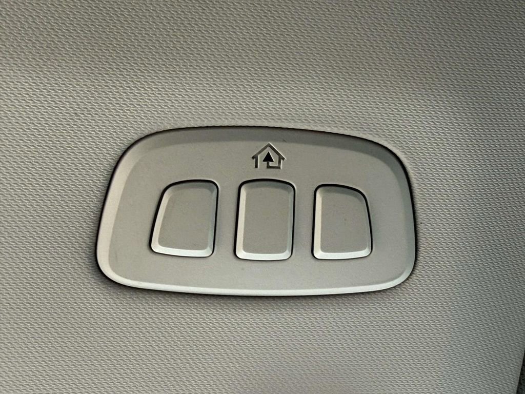 Used 2023 Ford Mustang Mach-E Premium AWD/4WD image 32