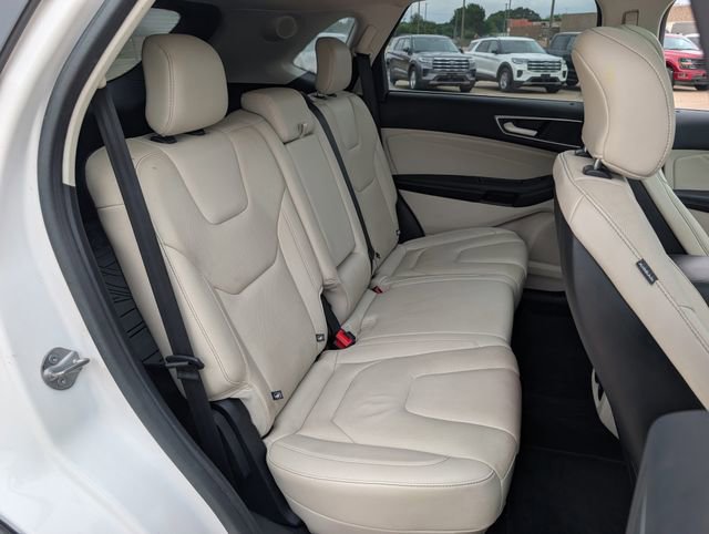 Used 2018 Ford Edge Titanium w/ Equipment Group 301A FWD image 28