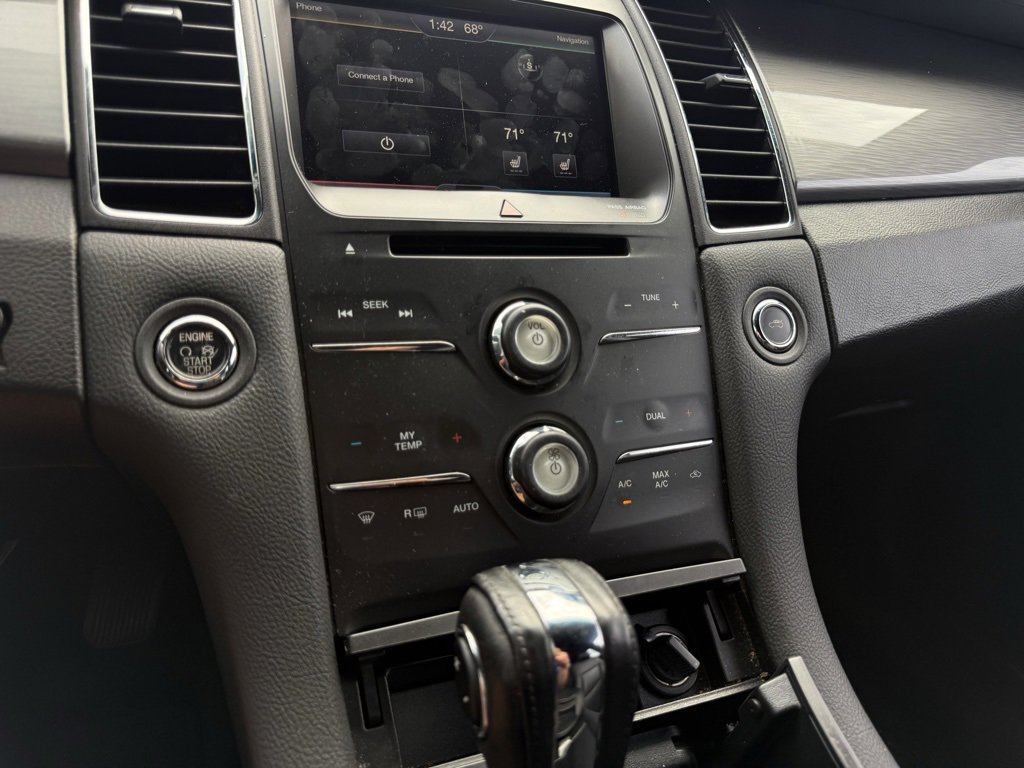 Used 2015 Ford Taurus SEL w/ Equipment Group 201A image 18