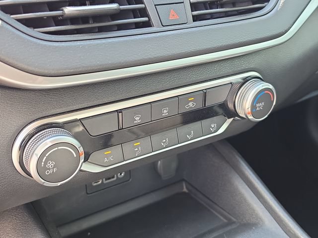 Certified 2025 Nissan Altima 2.5 S FWD image 24