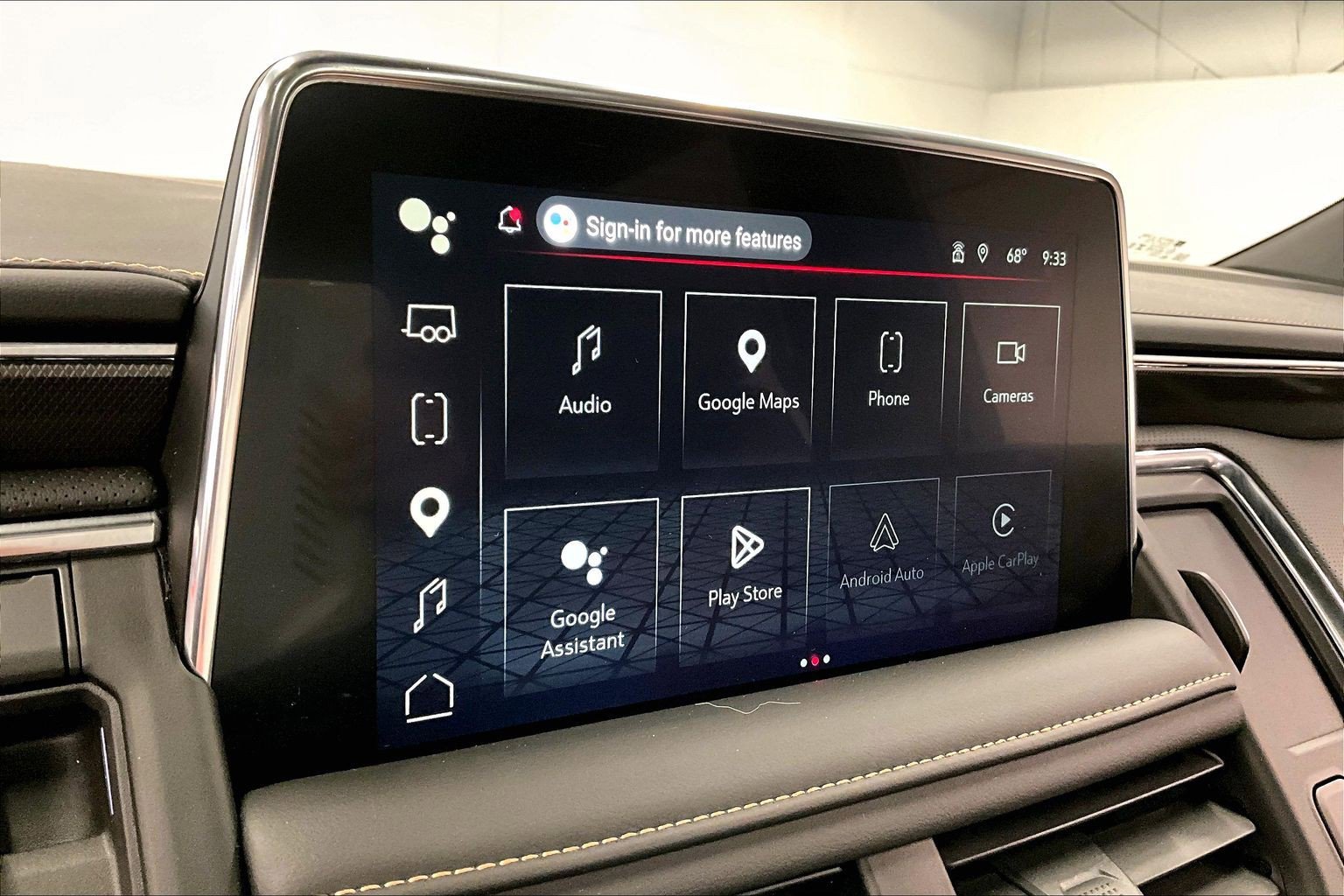 Used 2024 GMC Yukon AT4 w/ Technology Package AWD/4WD image 38