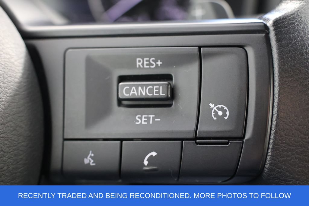 Used 2024 Nissan Rogue S AWD/4WD image 12