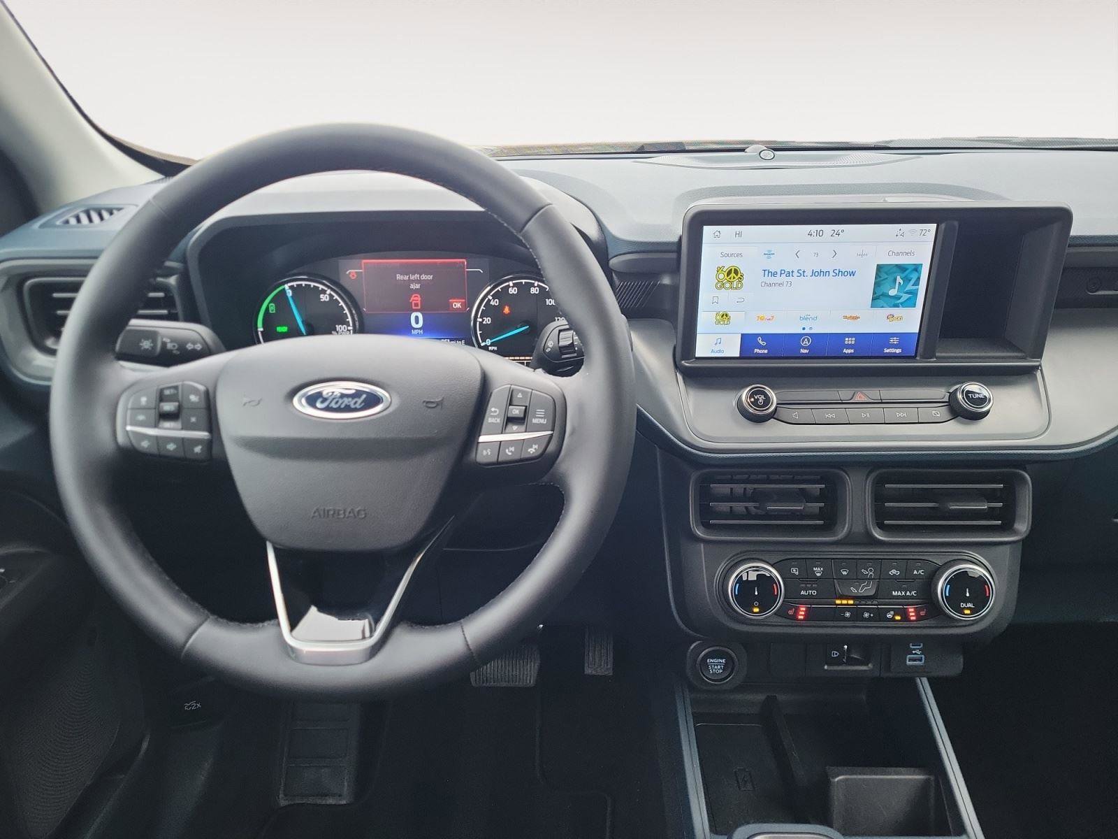 Used 2024 Ford Maverick Lariat w/ Black Appearance Package image 13