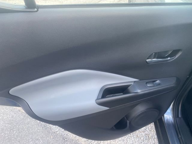 Used 2024 Nissan Kicks SR w/ SR Premium Package FWD image 12