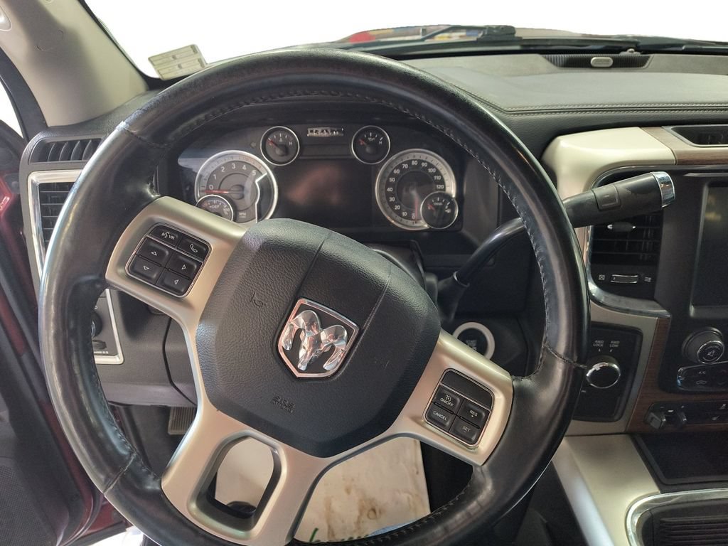 Used 2016 RAM 3500 Laramie w/ Cold Weather Group AWD/4WD image 13