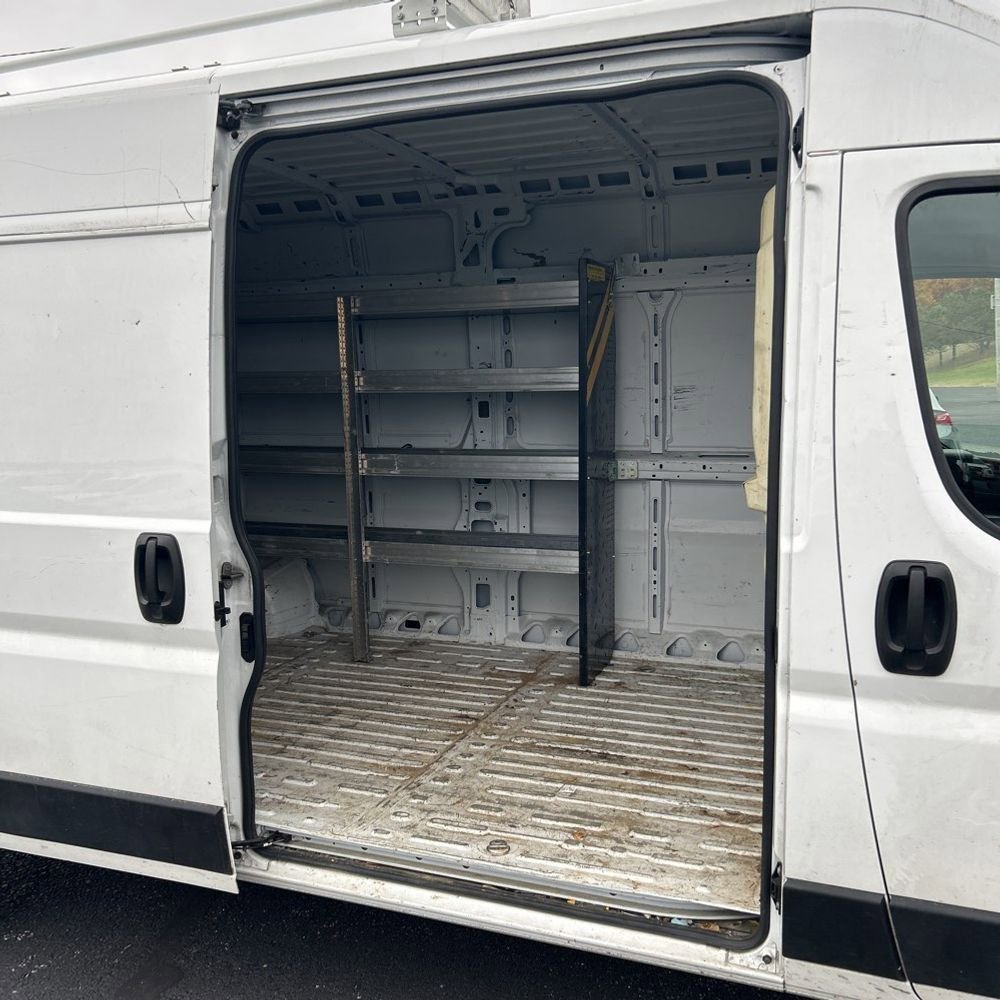 Used 2023 RAM ProMaster 2500 image 15
