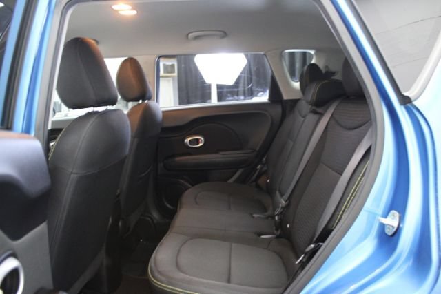 Used 2016 Kia Soul + w/ Designer's Package FWD image 17