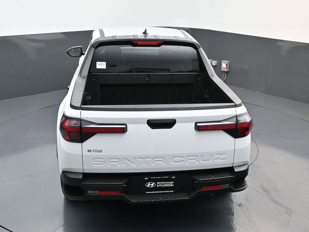 Certified 2025 Hyundai Santa Cruz SE image 17