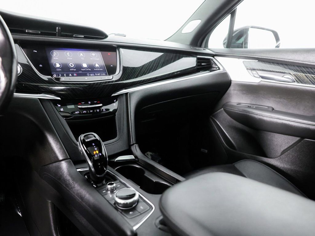 Used 2020 Cadillac XT6 Premium Luxury image 39